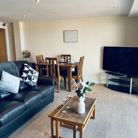 Pears - 1 Bedroom - Sleeps 2 Apartment *