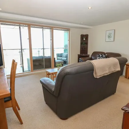 Pears - 1 Bedroom - Sleeps 2 Apartment *